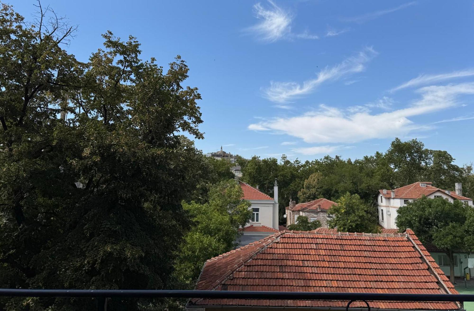 Sun Home In Plovdiv Center Экстерьер фото